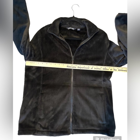 LANDS’ END Women’s Black Fleece Jacket NWOT - Picture 6 of 6